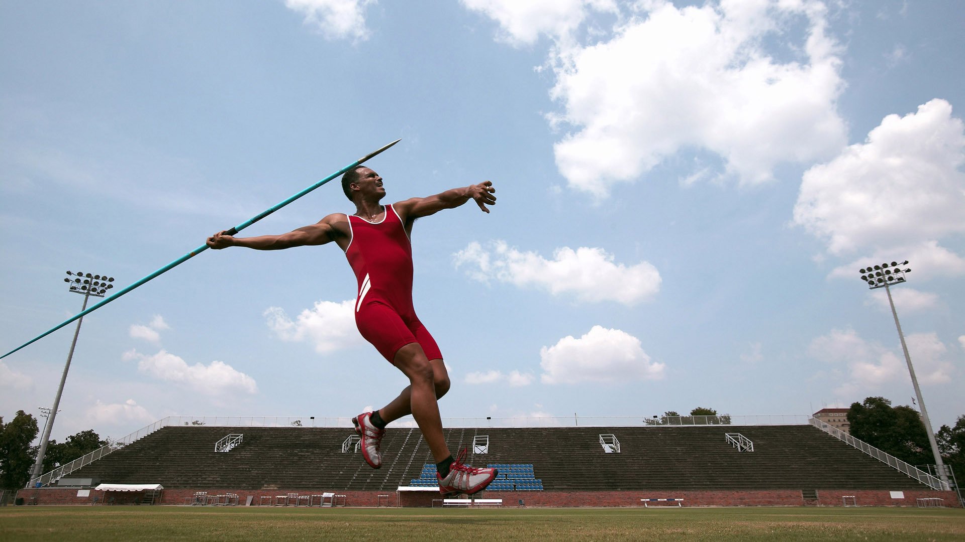 “阿根廷美洲狮队的防守先锋:马丁·高尔西的持续进步”